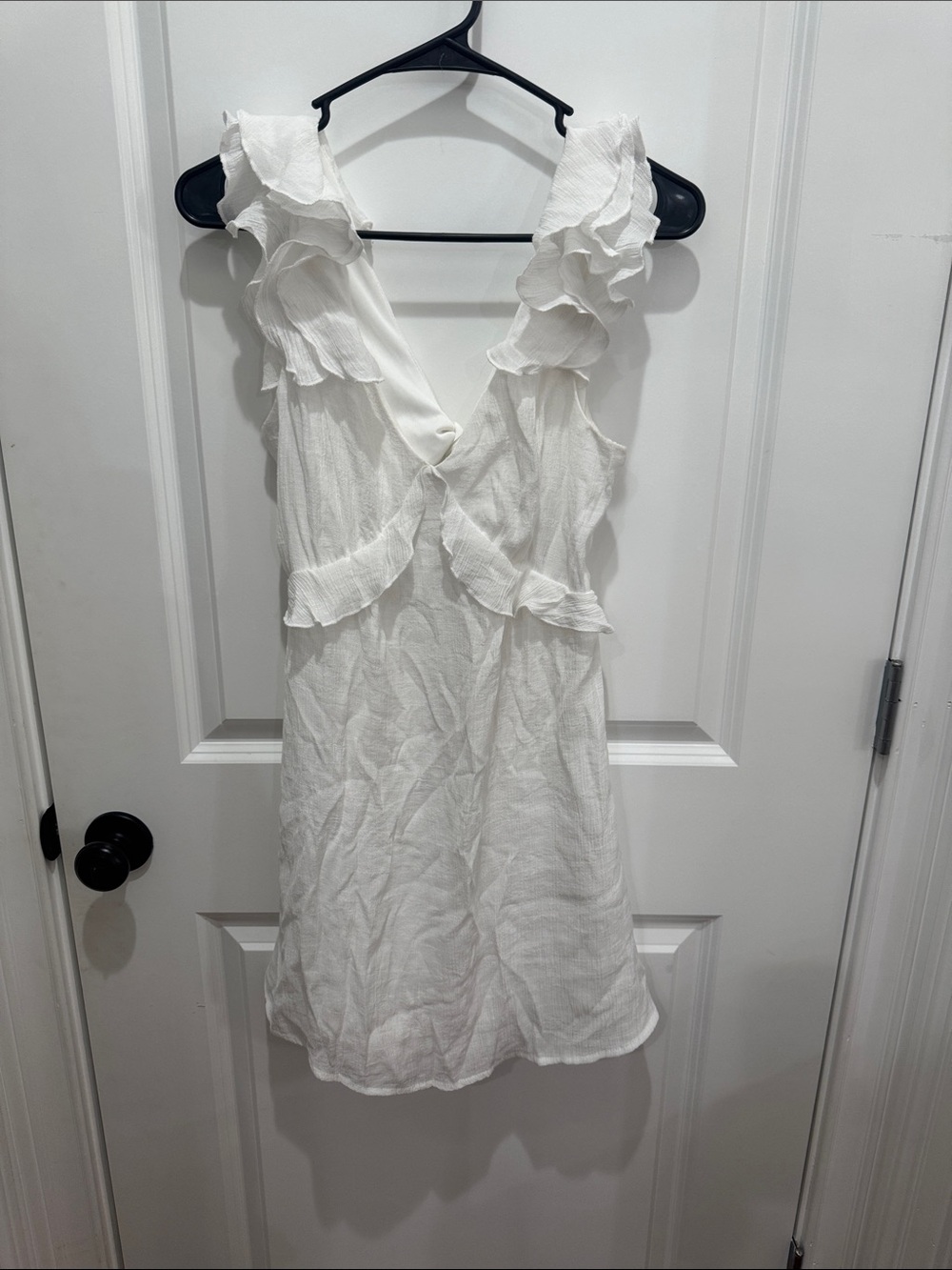 Francesca's Collections White Ruffled V-Neck Mini Dress